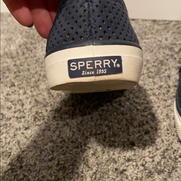 Sperry slip ons - Picture 3 of 7